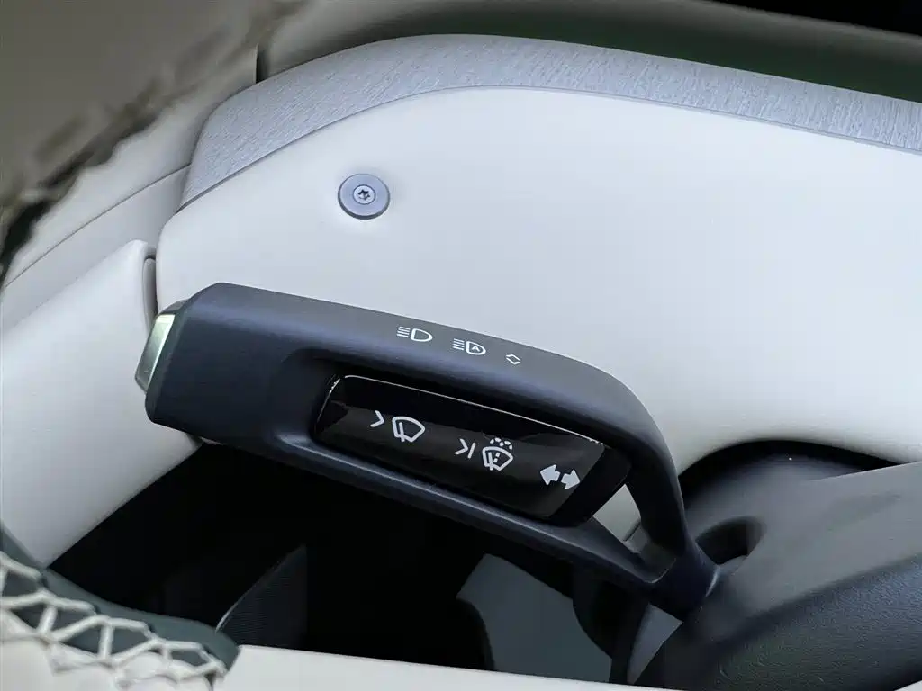 XIAOMI CAR XIAOMI YU7