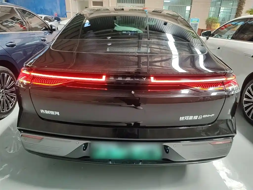 Geely Galaxy Galaxy Xingyao 8 2025 130km EM-P Starship Edition фото 6