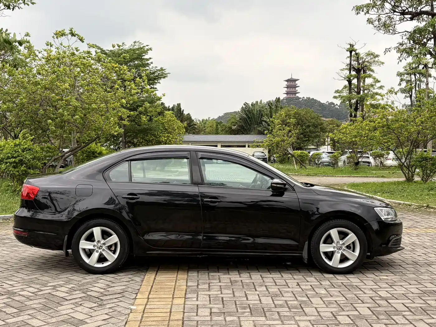 Volkswagen Sagitar 2014 1.4TSI Automatic Fashion фото 4