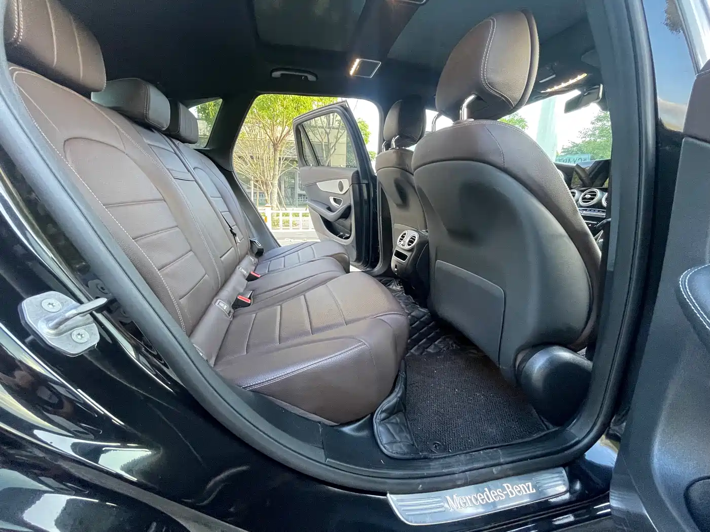 Mercedes-Benz GLC 2021 GLC 260 L 4MATIC Luxury фото 13