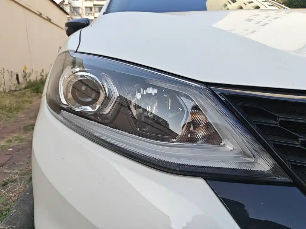 Nissan Tiida 2024 2024 1.6L CVT Smart Drive Edition