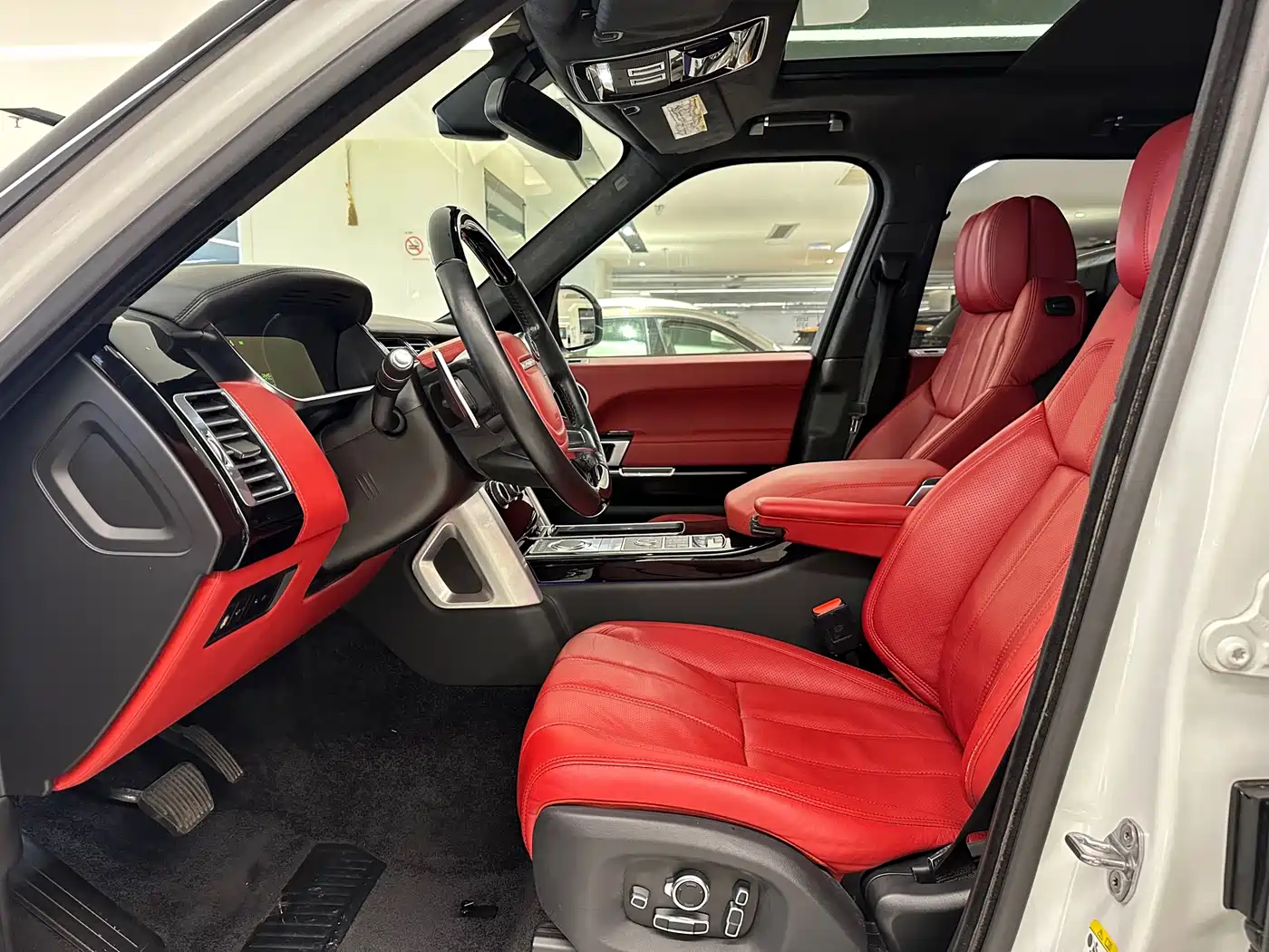 Land Rover Range Rover 2015 3.0 TDV6 Vogue фото 9