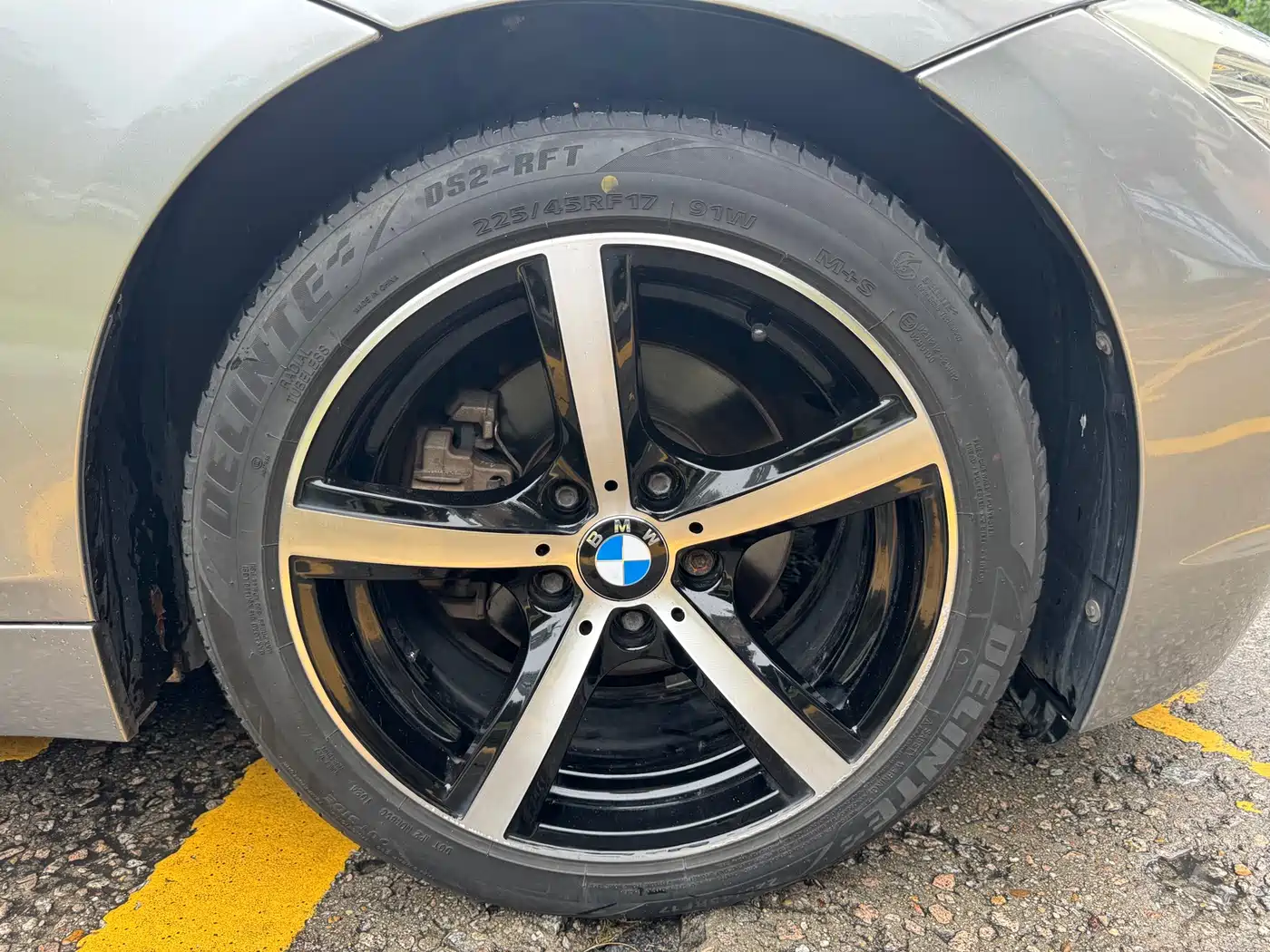 BMW Z4 2011 sDrive23i Flame Limited Edition фото 11