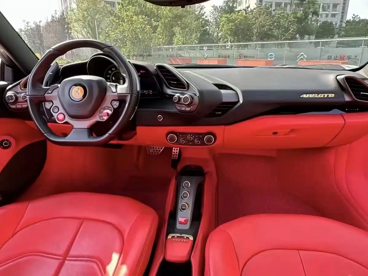 Ferrari 488 2016 2015 488 GTB