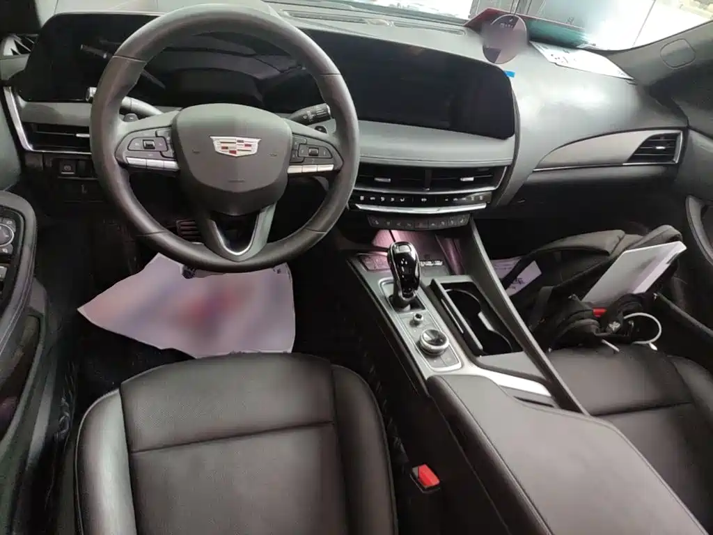 Cadillac CT5 2025 2025 Model 28T Track Performance Edition