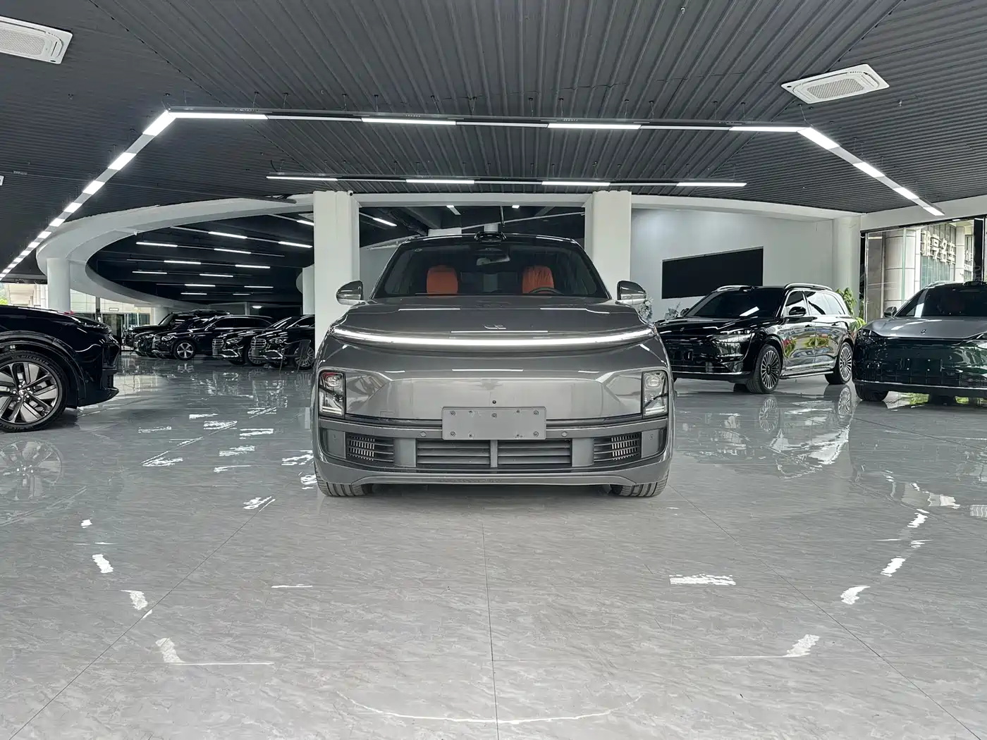 Li Auto L9 2025