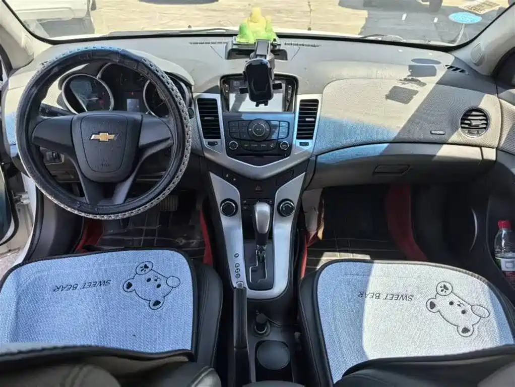 Chevrolet Cruze 2013 Model 1.8L SE AT фото 7