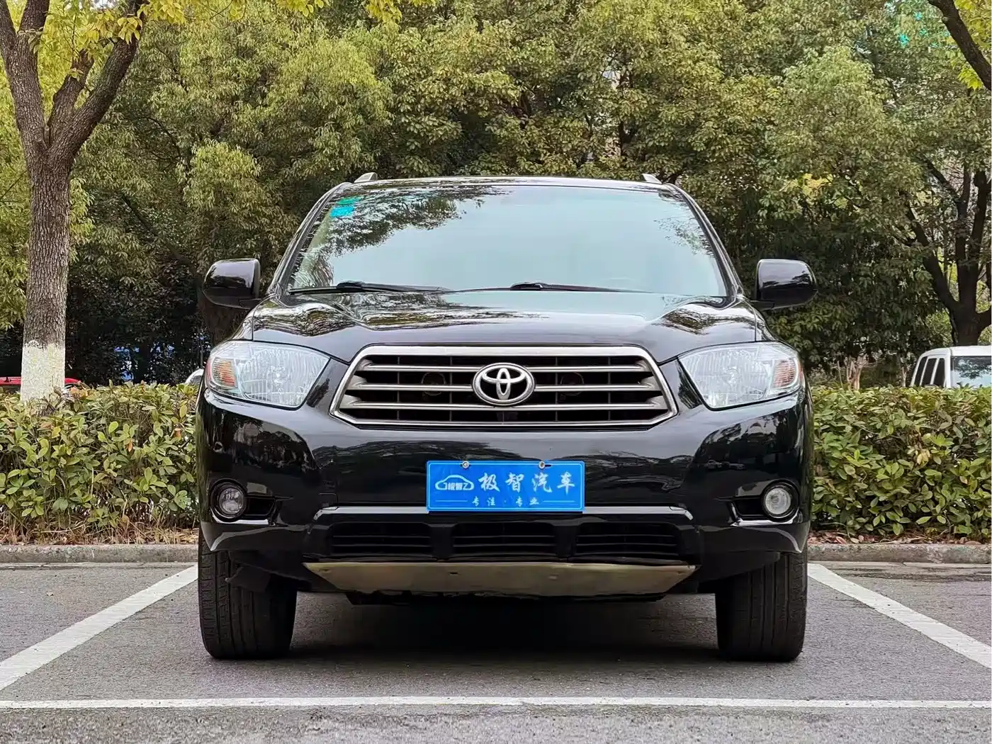 Toyota Highlander 2009 2.7L 2WD 7-seater Luxury Edition фото 2