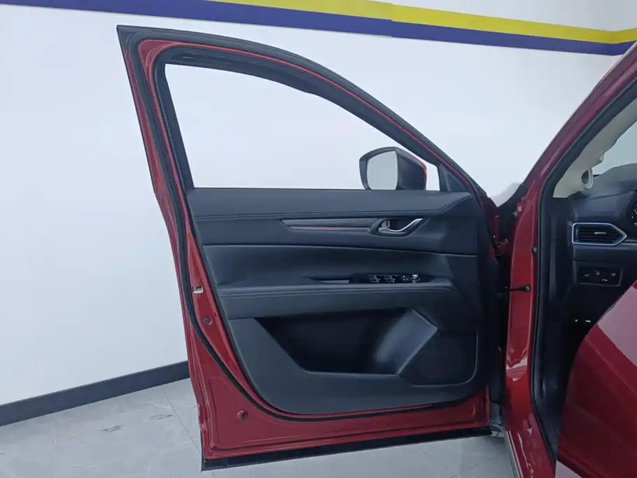 Фото 7 - Mazda CX-5
