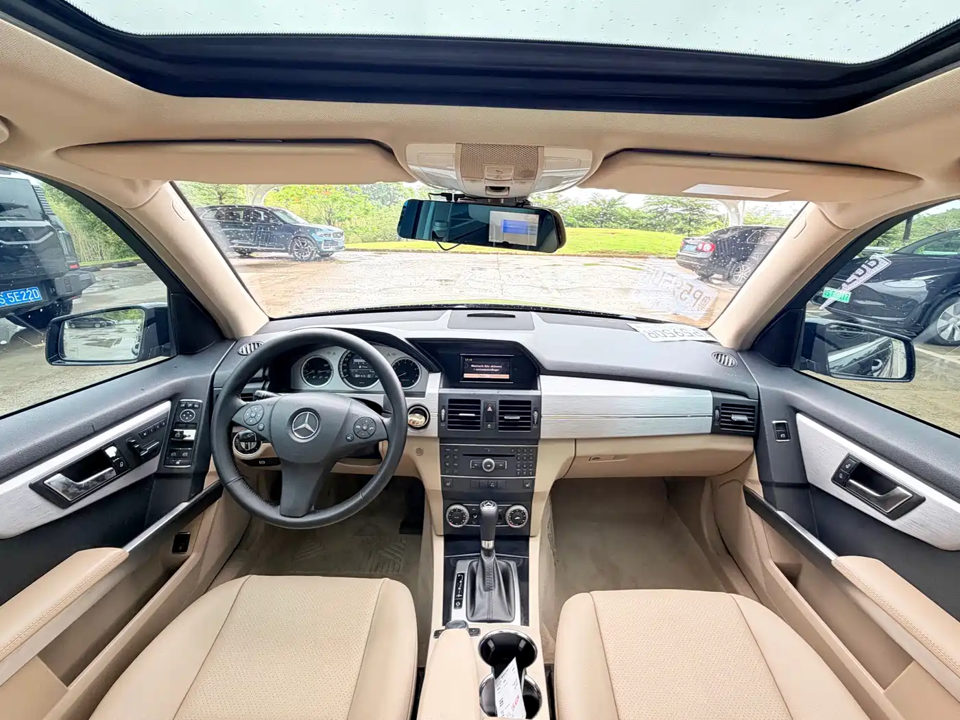 Mercedes-Benz GLK-Class 2012 Model GLK 300 4MATIC Fashion фото 17