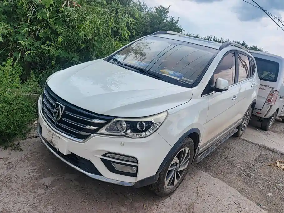2017 Baojun 560