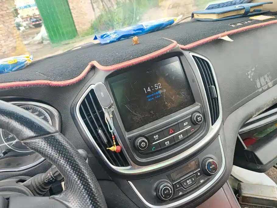 Baojun 560 2017 2017 Rhythm Edition 1.8L iAMT Premium Type