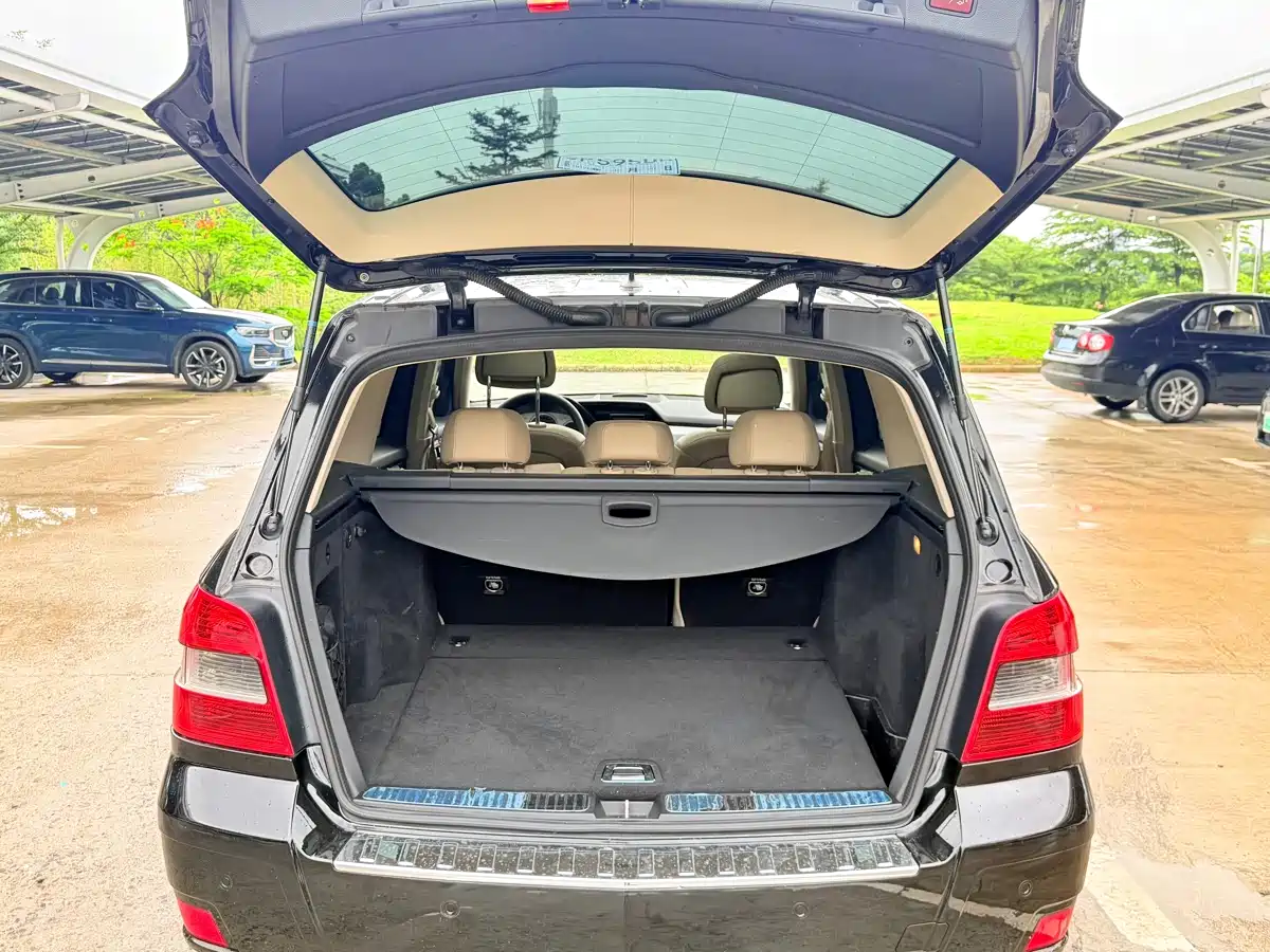 Mercedes-Benz GLK-Class 2012 Model GLK 300 4MATIC Fashion фото 9