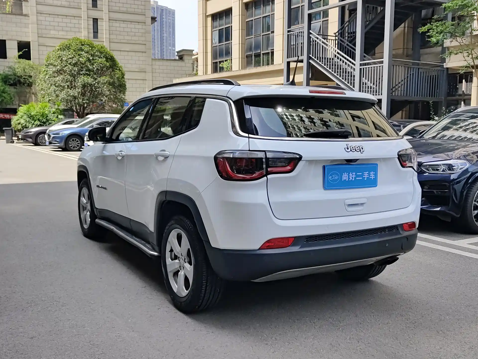 Фото 4 - Jeep Compass