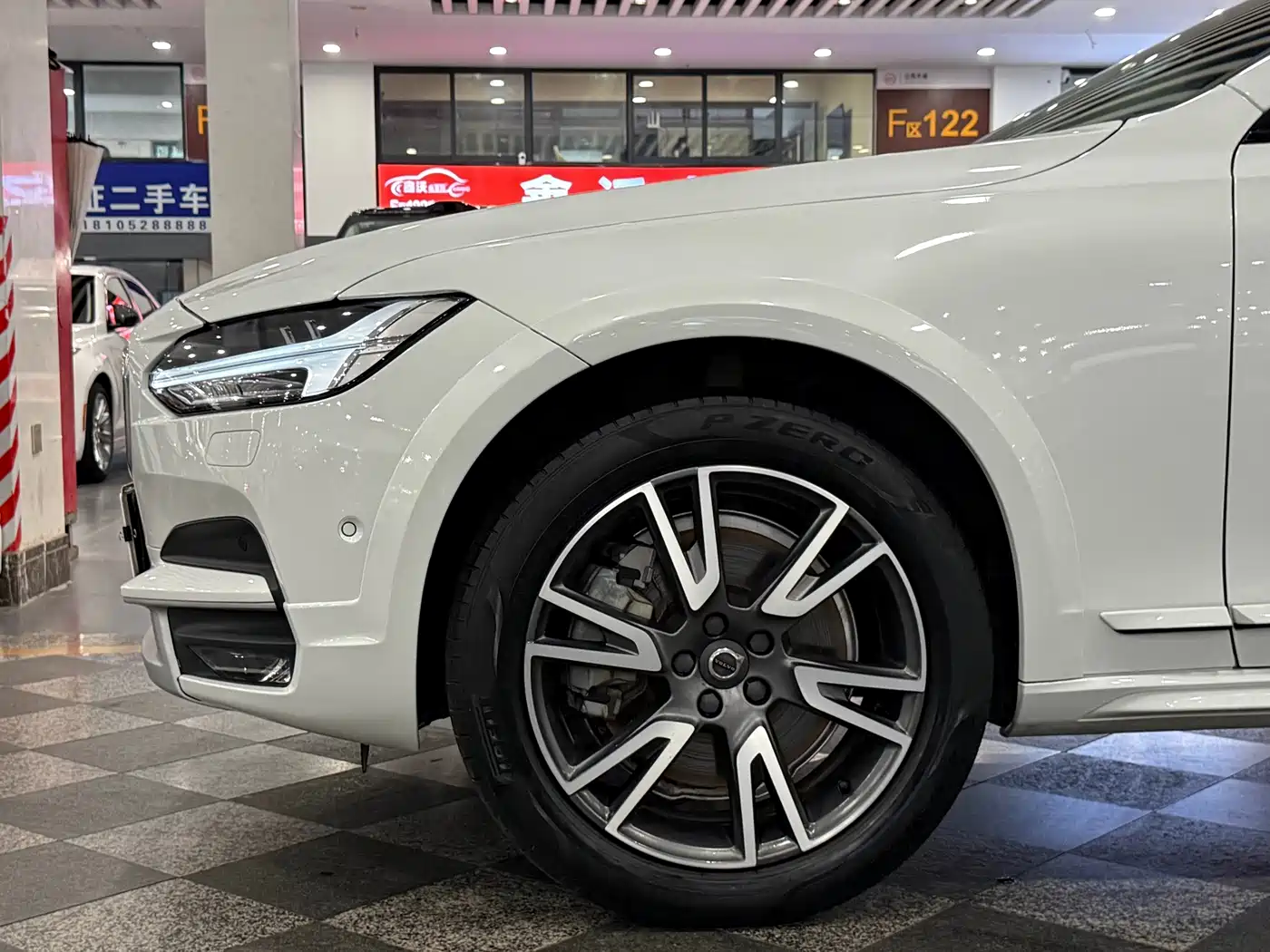 Volvo V90 2019 2019 Cross Country T5 AWD Intelligent Premium China VI