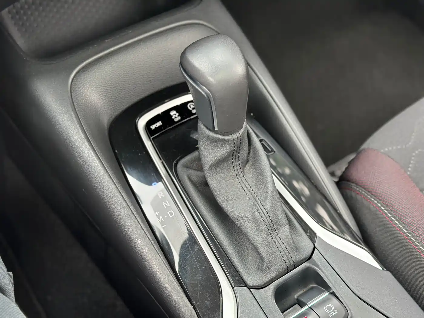 Toyota Corolla 2021 1.2T S-CVT Sport Edition фото 12