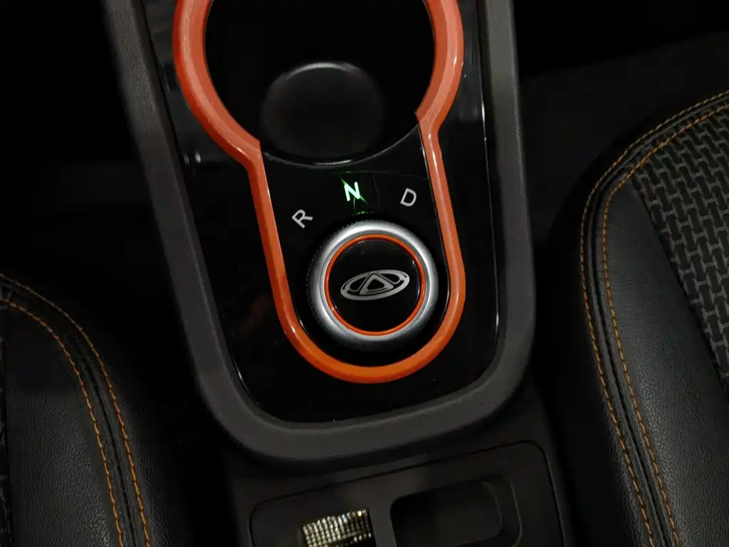 QQ New Energy Little Ant 2019 2019 4-Seater Smart Enjoyment Edition 30.6kWh