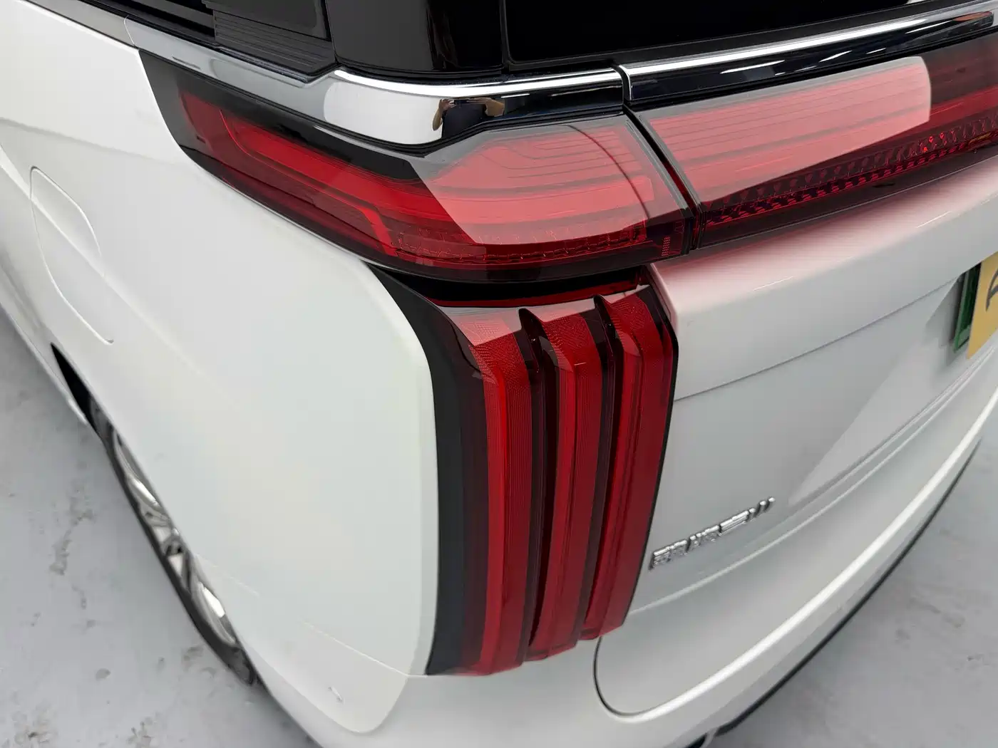 WEY Alpine 2024 2023 AWD Flagship