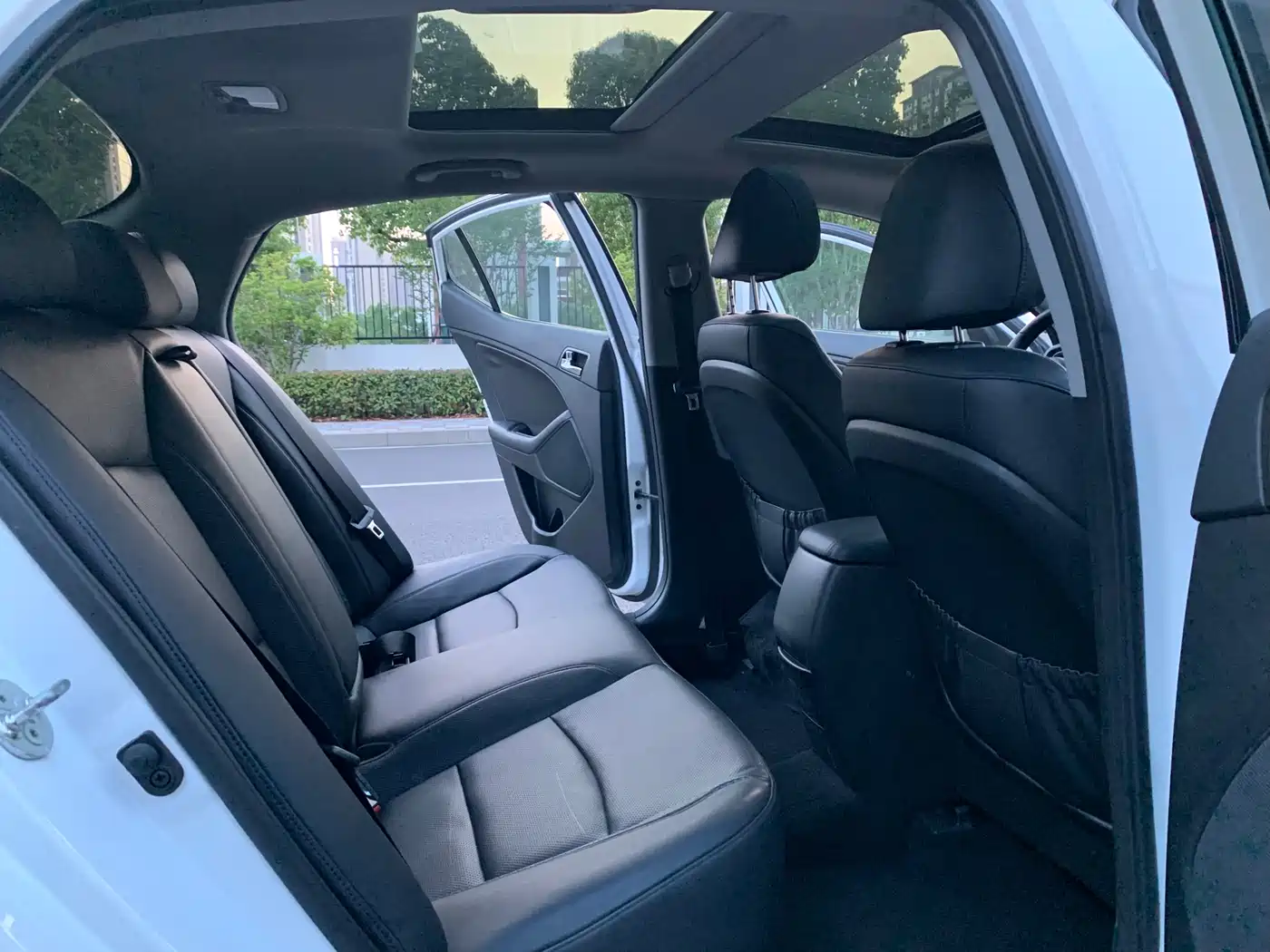 Kia K5 2014 2.0L Automatic LUXURY фото 11