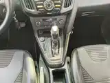 Фото 14 - Ford Focus
