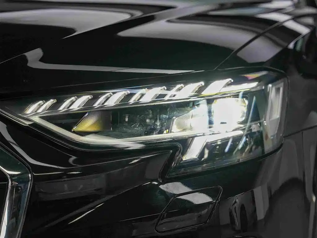Audi A8 2024 2024 Model A8L 55 TFSI quattro Flagship
