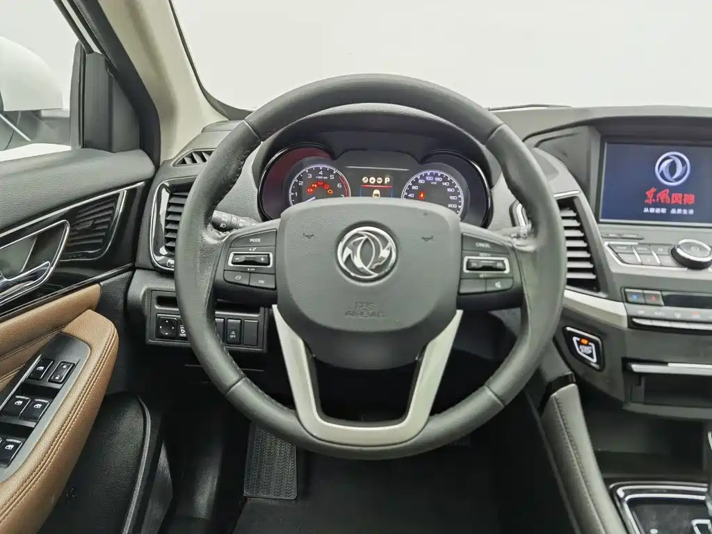 Photo 11 - Dongfeng Aeolus Dongfeng Fengshen AX7