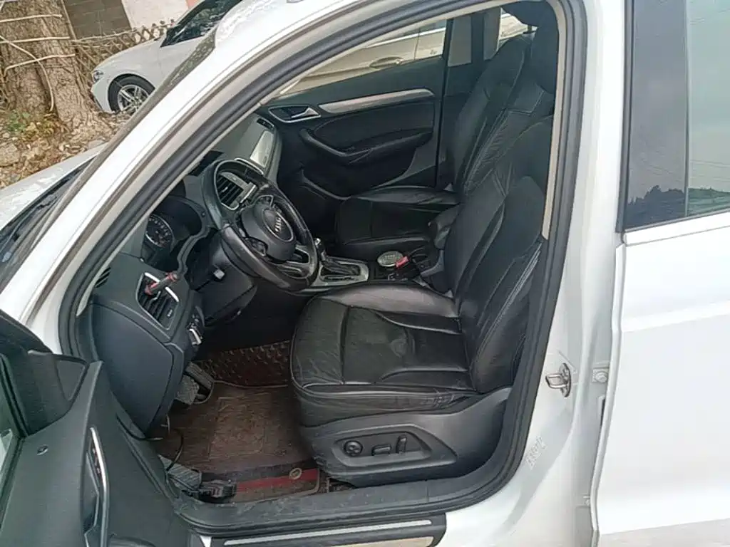 Фото 15 - Audi Q3