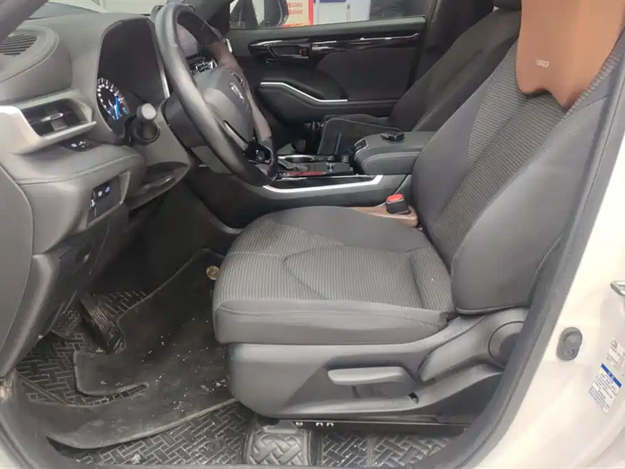 Toyota Crown Kluger 2021 2.5L HEV 4WD Elite фото 9