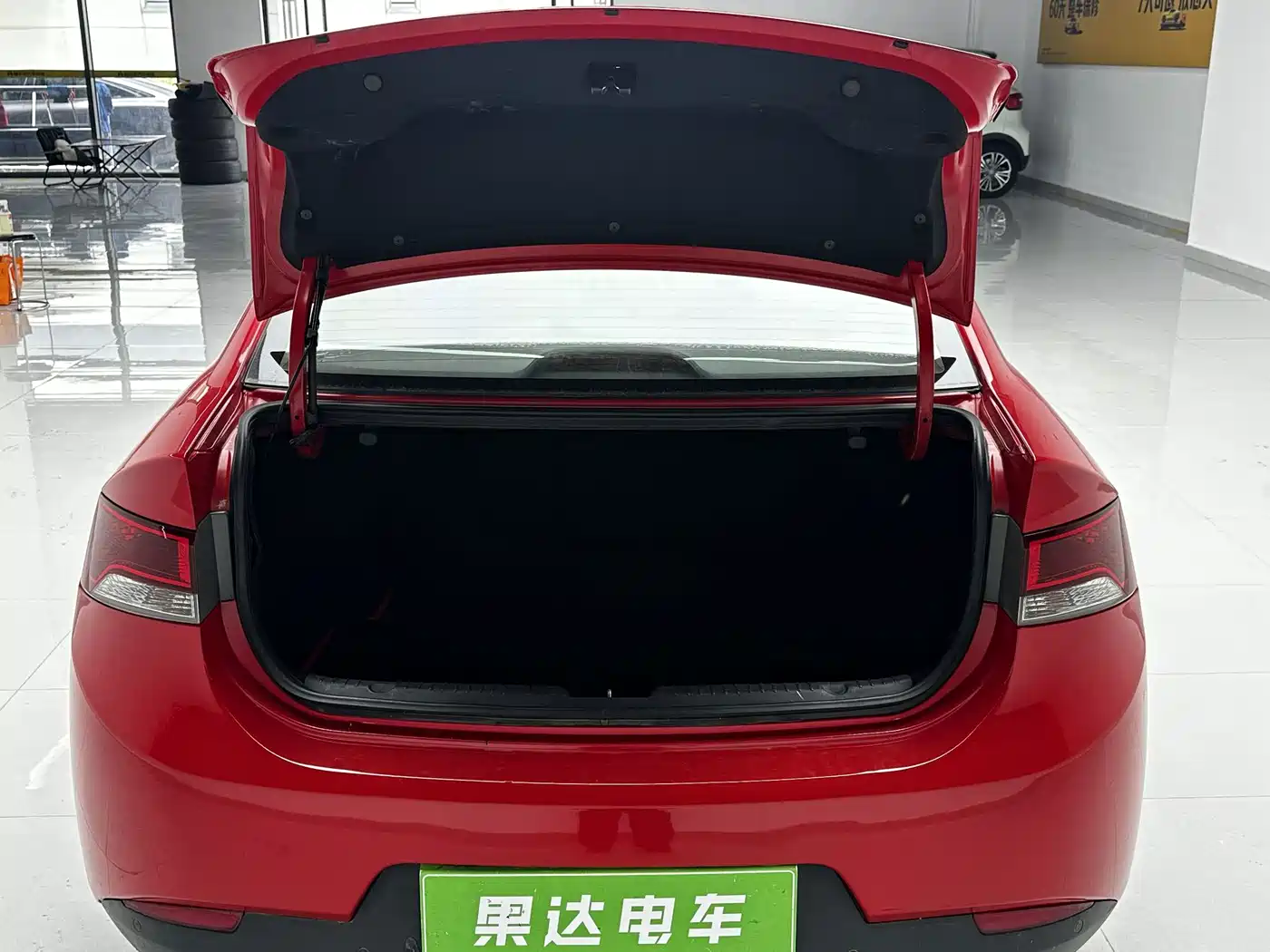 Kia Shuma 2012 2011 1.6AT Luxury Edition