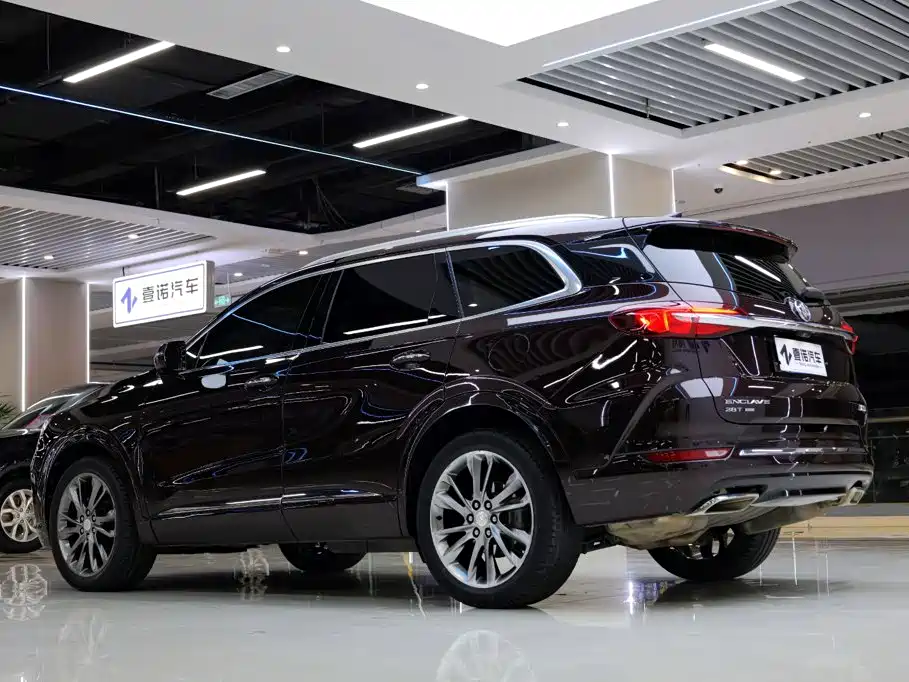Фото 5 - Buick Enclave