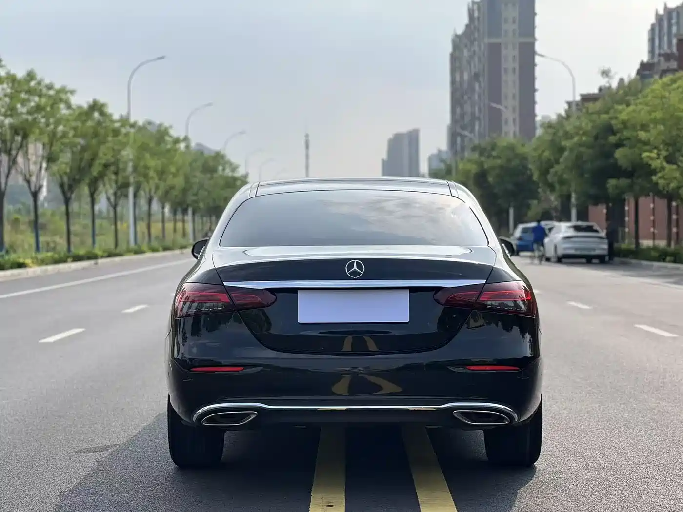 Mercedes-Benz E-Class 2018 Facelift E 200 L фото 8