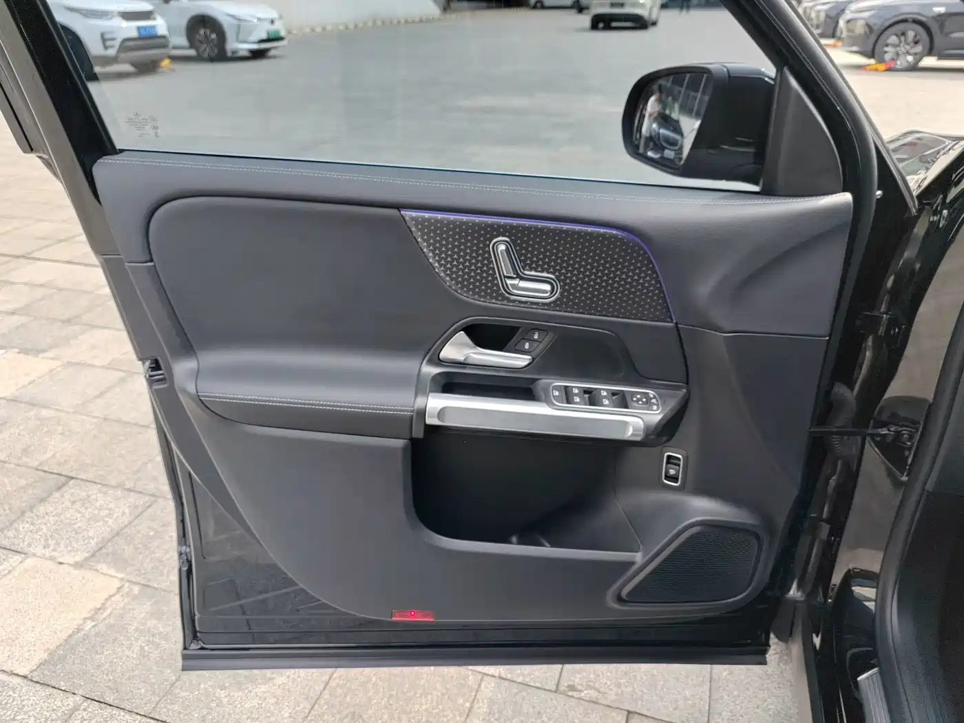 Mercedes-Benz GLB 2024 GLB 220 Dynamic фото 5