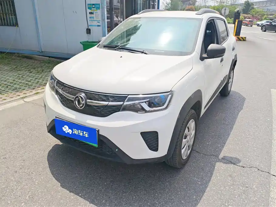 DONGFENG EX1