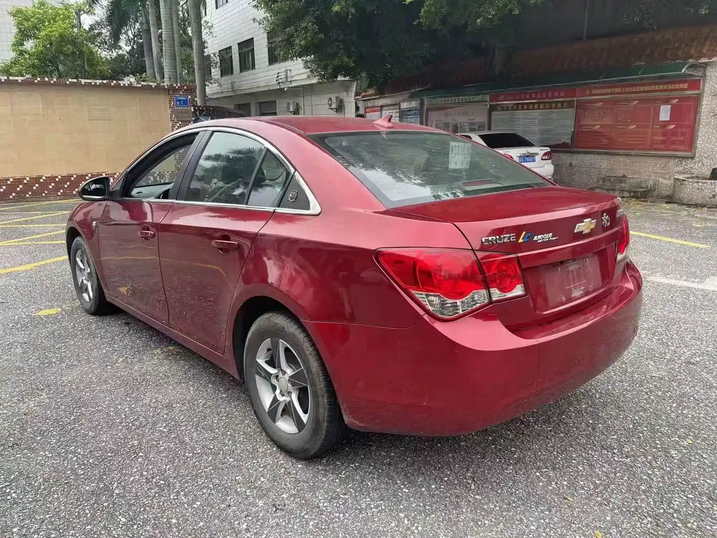 Chevrolet Cruze 2013 1.6L SL MT фото 6