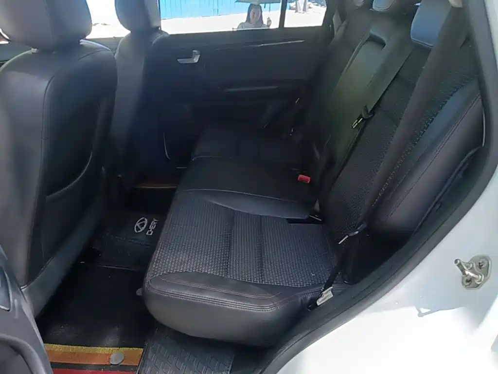 Chery Tiggo 3 2016 2016 1.6L CVT Smart Edition