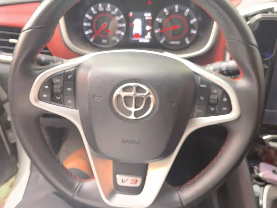 Zhonghua V3 2017 2017 1.5L Manual Smart