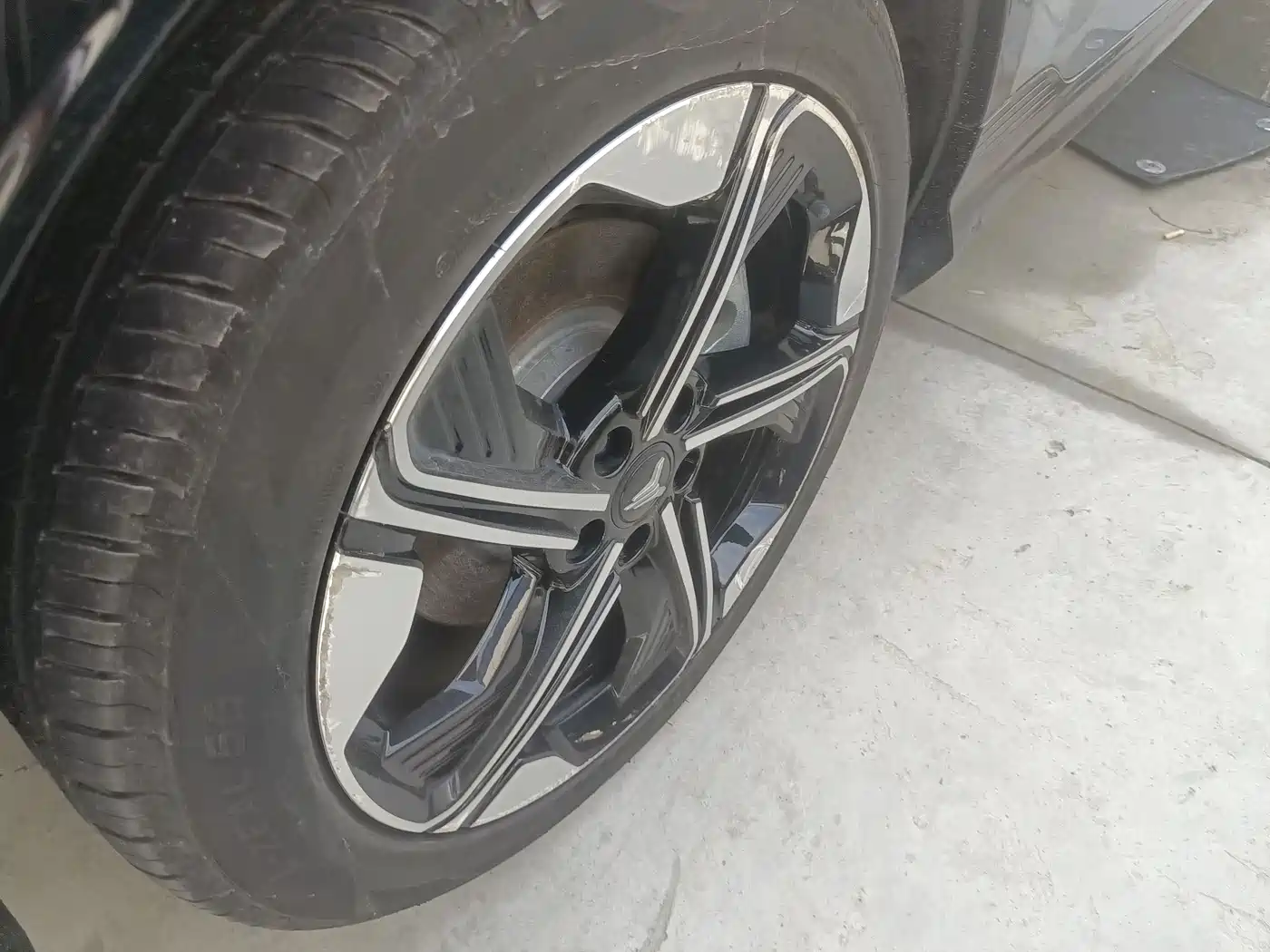 Voyah Auto Voyah Zhiyin 2024 Long Range Super Charging Edition фото 15