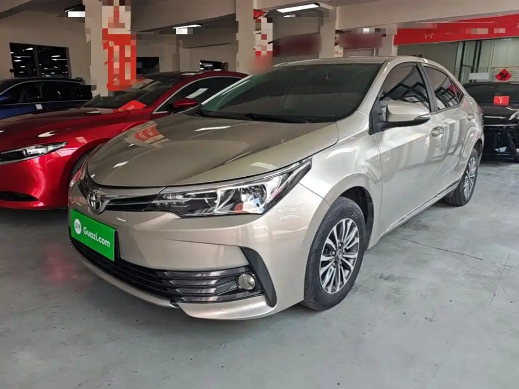 Toyota Corolla 2017 Facelift 1.2T S-CVT GL-i фото 2