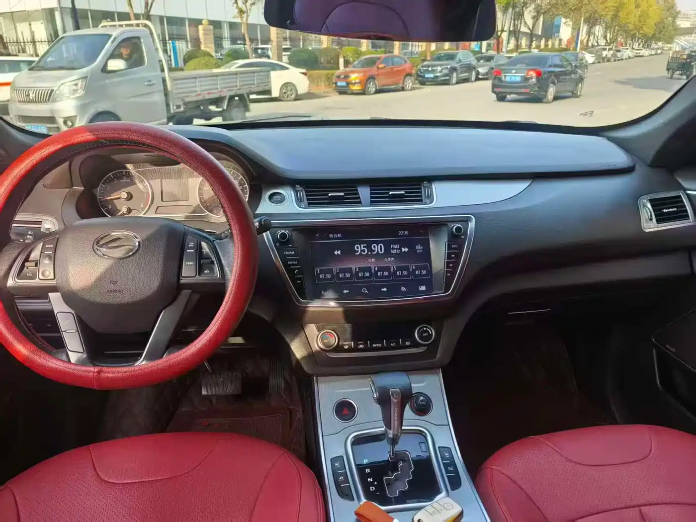 Landwind X7 2015 2015 2.0T Panorama Premium Edition