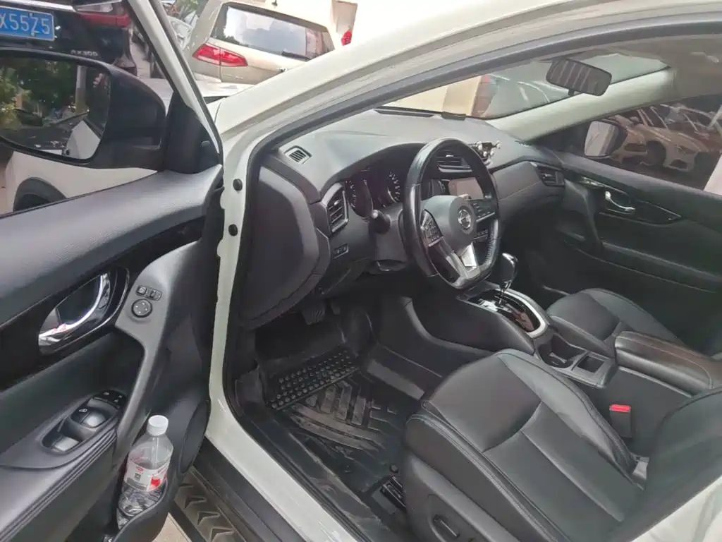 Photo 16 - Nissan X-Trail