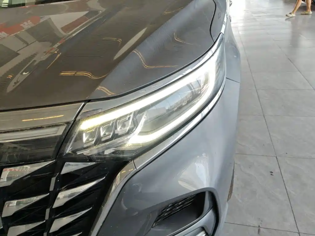 Roewe iMAX8 2024 2023 400TGI Comfort Edition