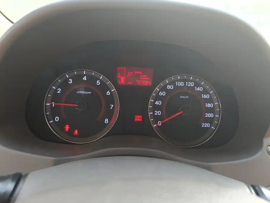Фото 14 - Hyundai Verna