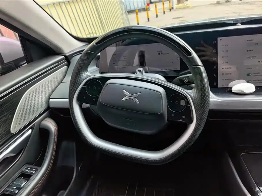 XIAOPENG P7