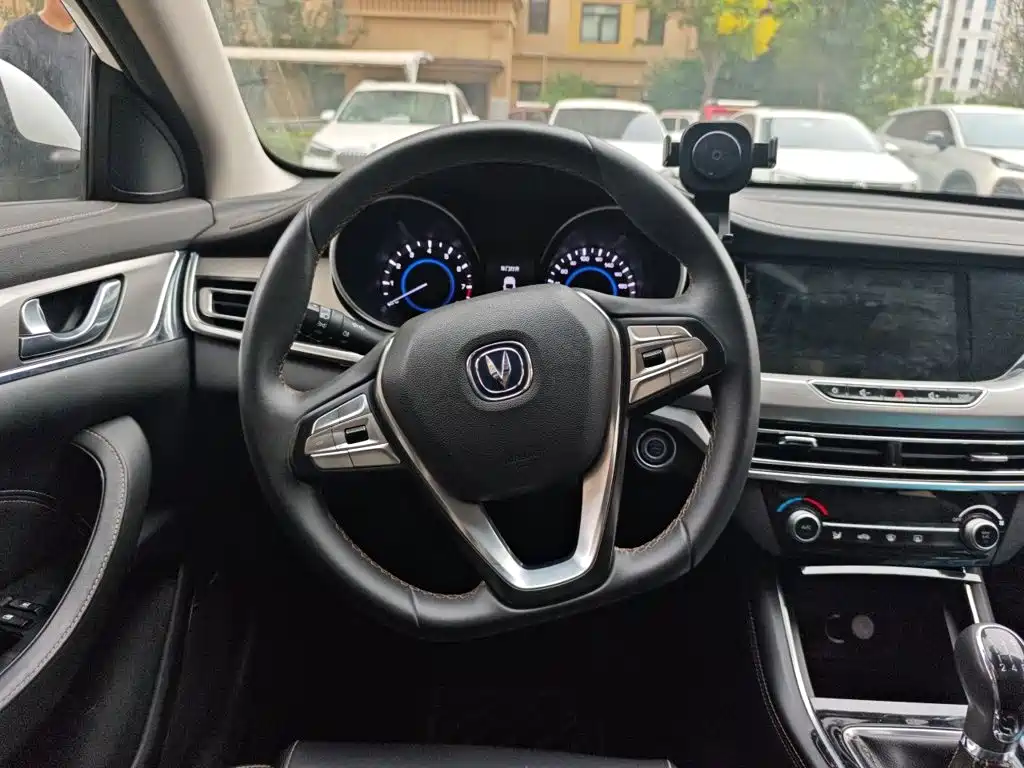 Changan Eado 2019 2018 1.6L GDI Manual Fashion Edition