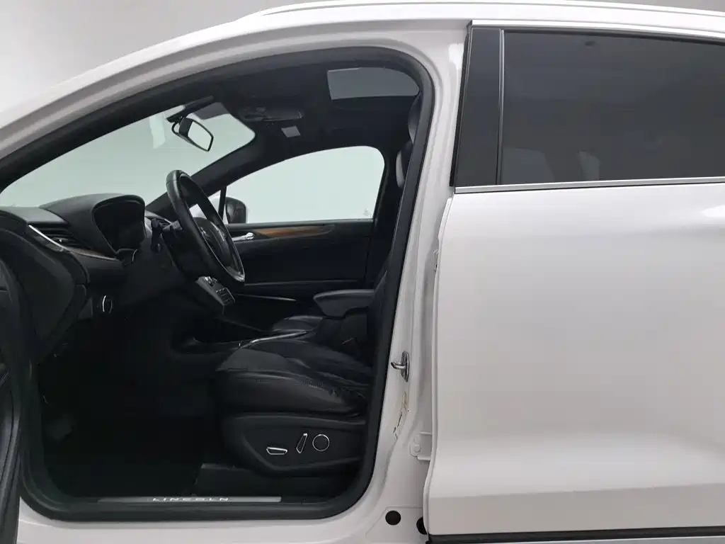 Lincoln MKC 2019 2018 2.0T FWD Elegance Edition