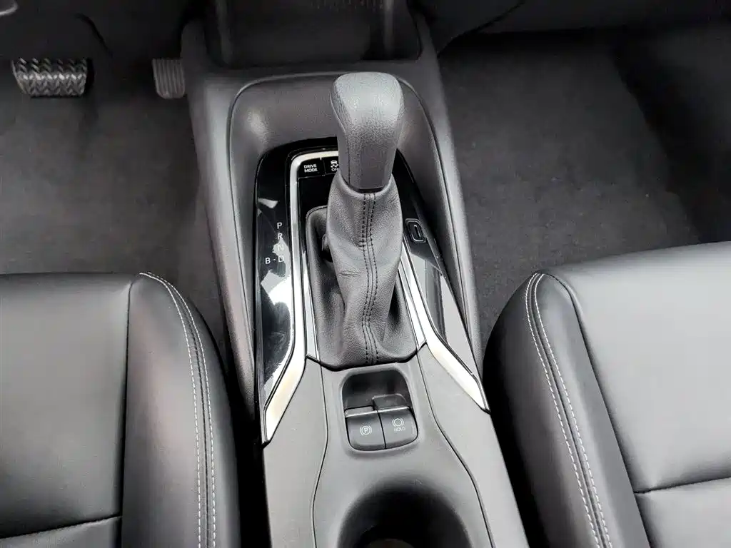Toyota Corolla 2023 1.8L Smart Hybrid Dual Engine Elite Edition фото 13