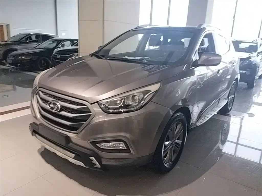 Hyundai Beijing Hyundai ix35 2013 2.0L Auto 2WD Smart GLS China IV фото 2