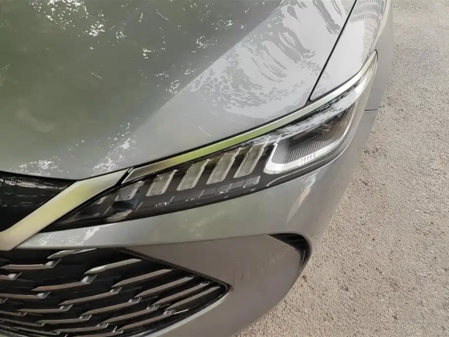 BYD Qin PLUS 2025 DM-i Smart Drive 55KM Leader фото 5