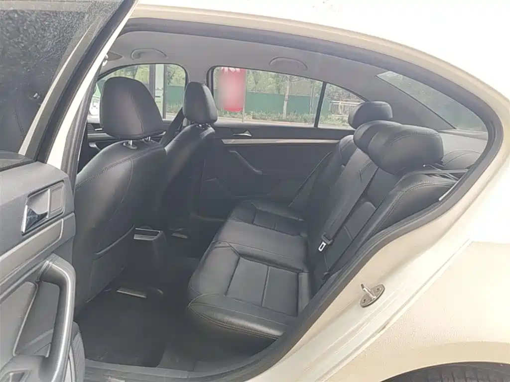 Volkswagen Lavida 2019 Lavida Start 1.5L Auto Trend (China VI) фото 17