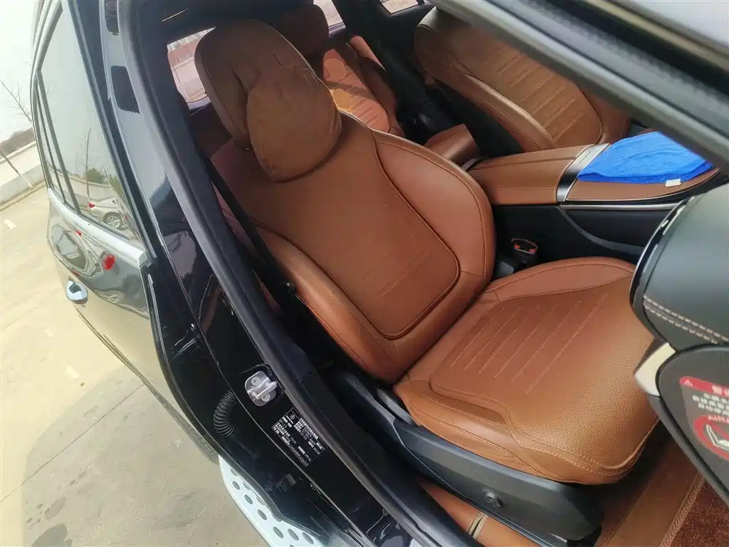 Mercedes-Benz GLC 2023 GLC 300 L 4MATIC Luxury 7-Seater фото 19